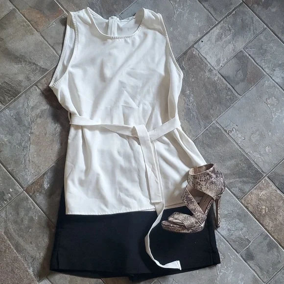 The "Swifty" BLACK skort✨️ - Picture 3 of 4